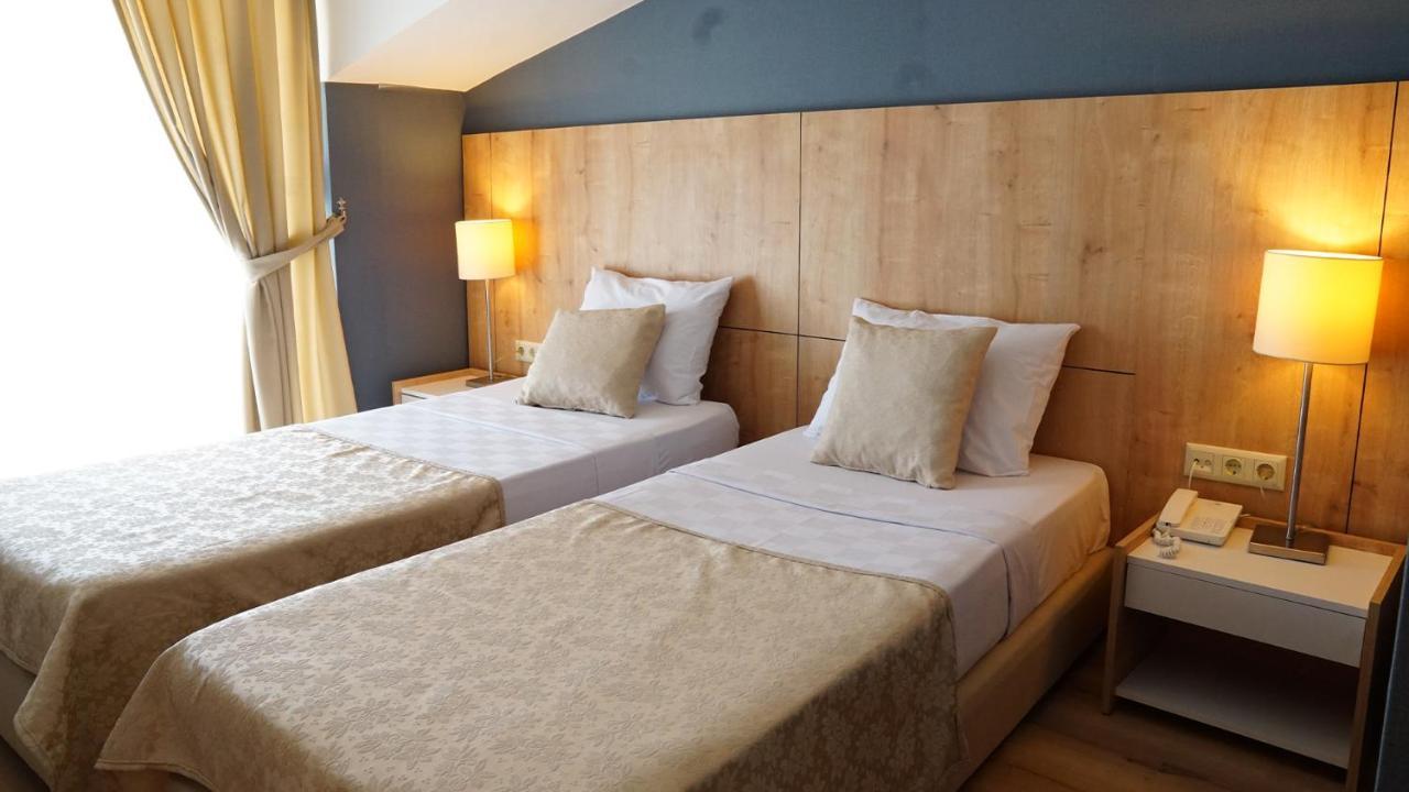 Hotel Felizya קמר מראה חיצוני תמונה